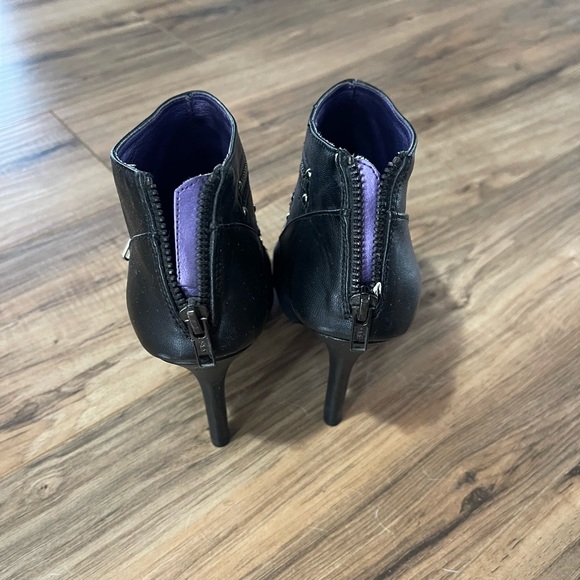 Black zipper style open toe heels - Picture 4 of 6